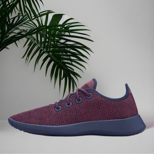 ALLBIRDS Women’s Olympus (Navy Sole) Tree Runners